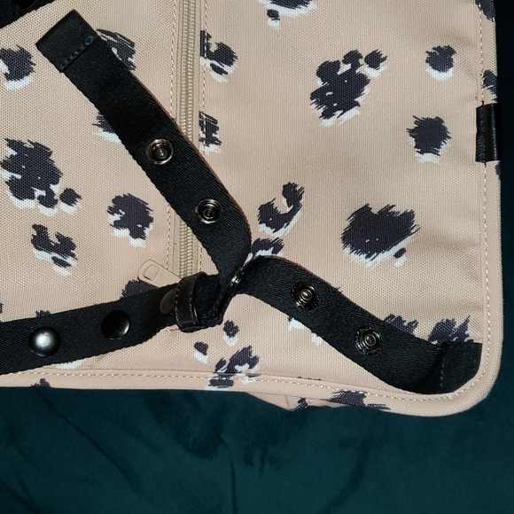 State Backpack - Picture 10 of 10